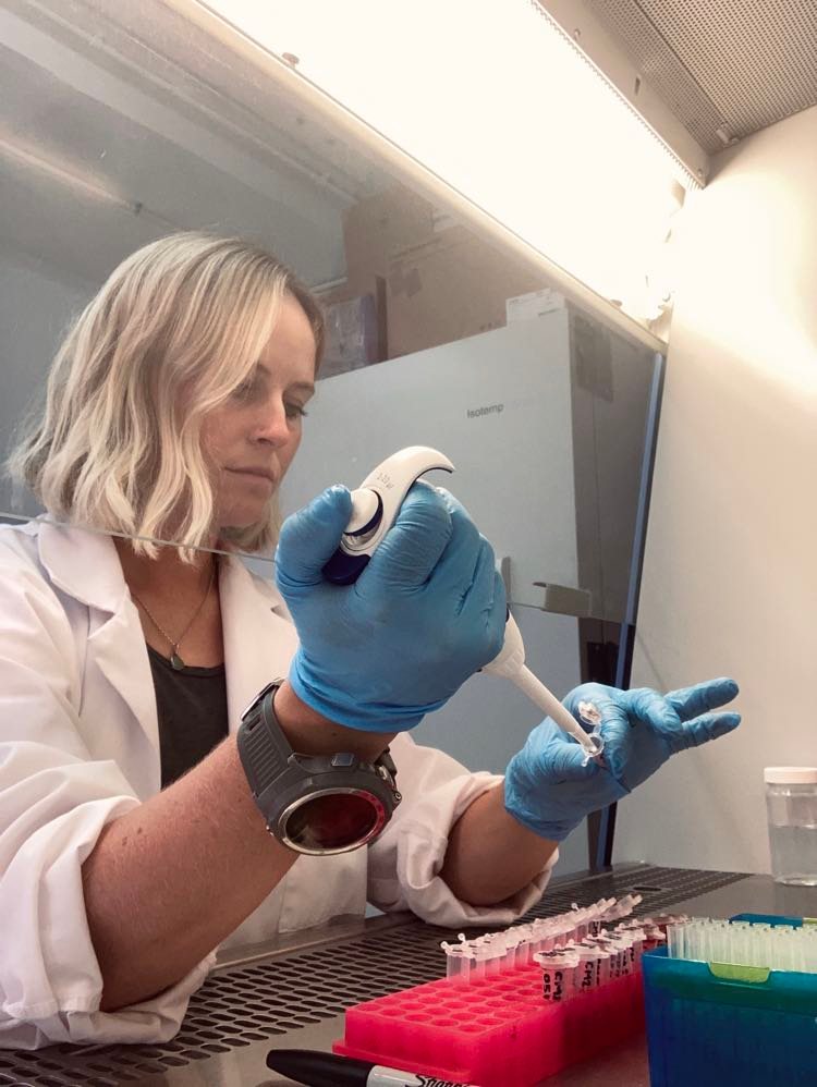 Naomi Westlake in the lab